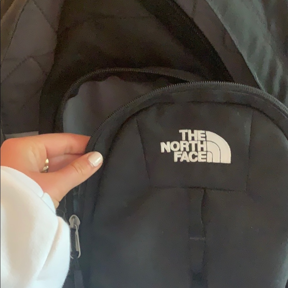 north face backpack! - Picture 2 of 4